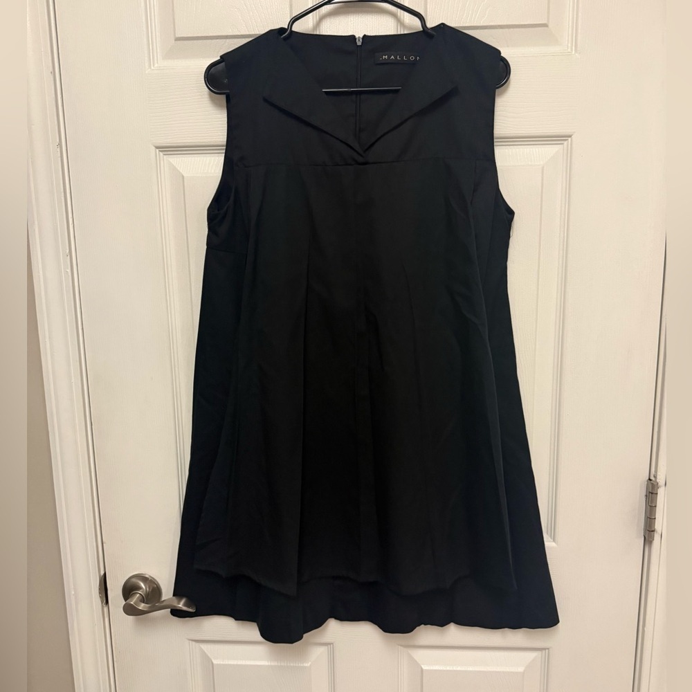 Malloni Black Casual Pleated dress